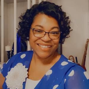 Meet your Posher, Rita